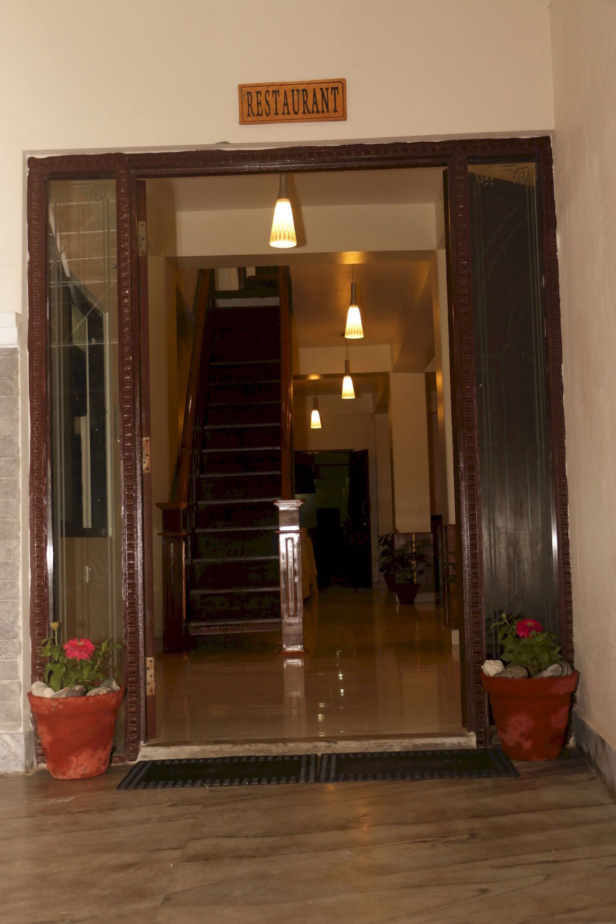 Hotel Swapnabagh 포카라 외부 사진